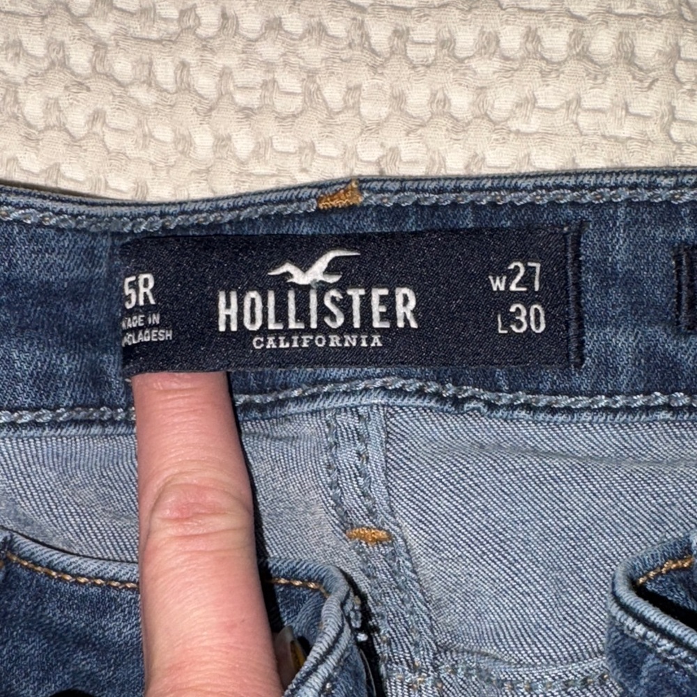 Hollister Mid Rise Super Skinny Jeans - Picture 7 of 10